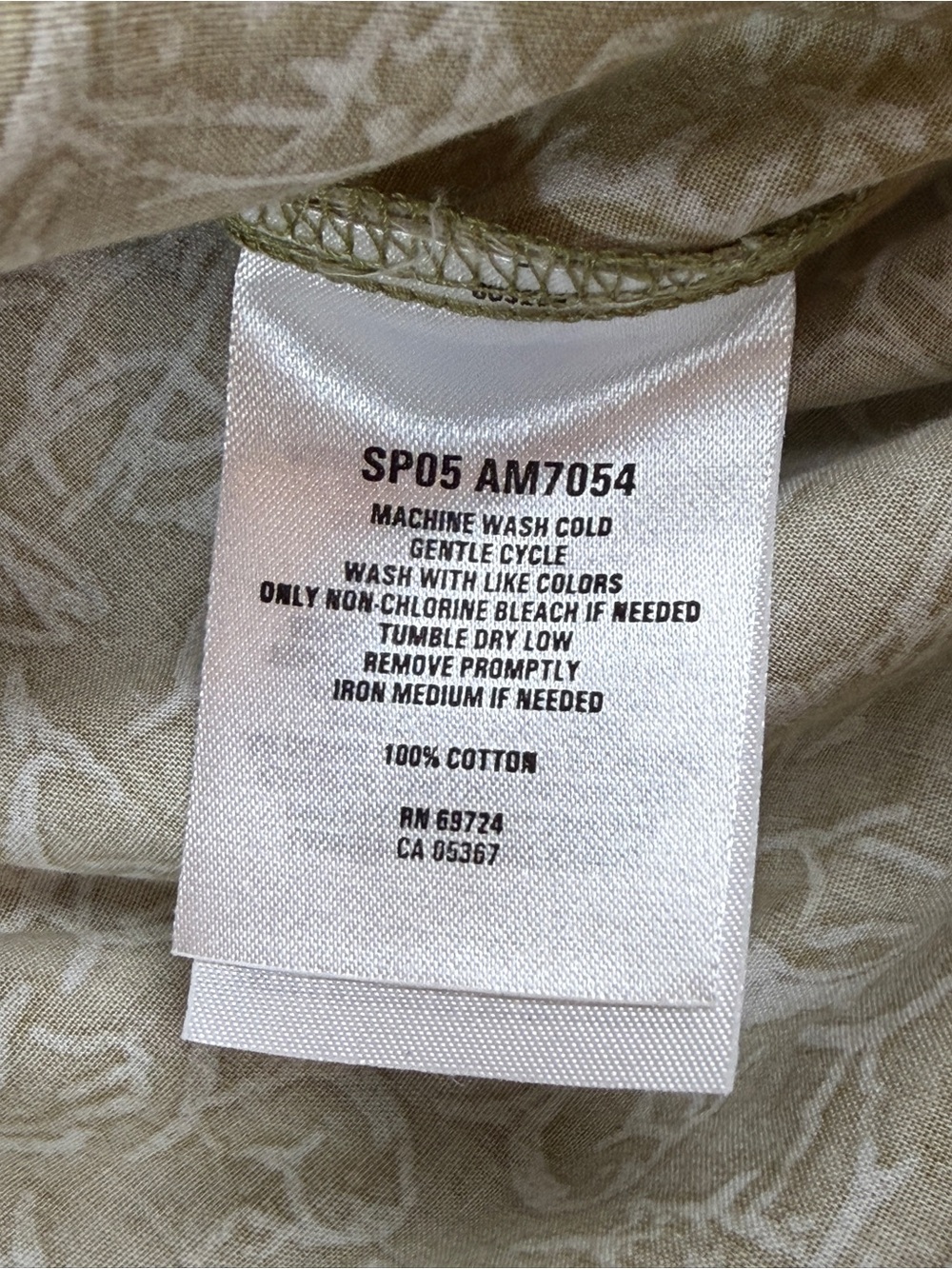 Columbia Men’s Khaki Short-Sleeve Button-Down with White Leaf Print - Picture 6 of 9